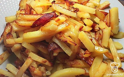 Подавать как самостоятельное блюдо, украсив солеными огурчиками. 