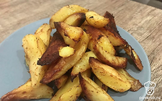 Картошка по-деревенски хрустящая снаружи и мягкая внутри — Рецепт с фото