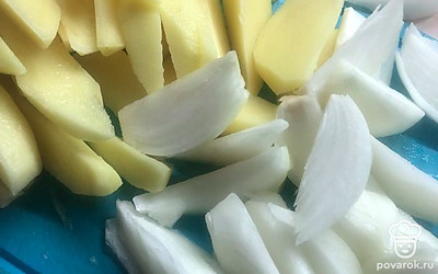 Все нарезать дольками.