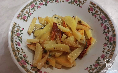 Подавайте картофель порционно, теплым. Приятного аппетита!