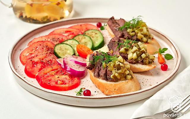 Багет со свиной печенью — Рецепт с фото