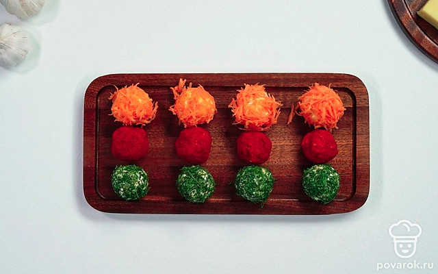 Закуска из курицы с сыром и чесноком — Рецепт с фото