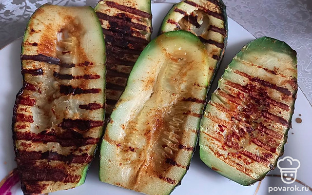 Кабачки на гриле — Рецепт с фото