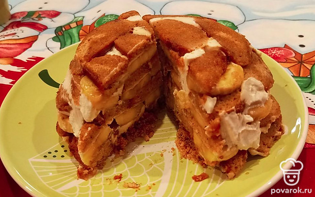 Пряничный торт с бананами — Рецепт с фото