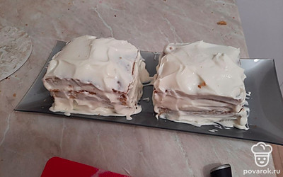 Особенно хорошо промажьте бока.