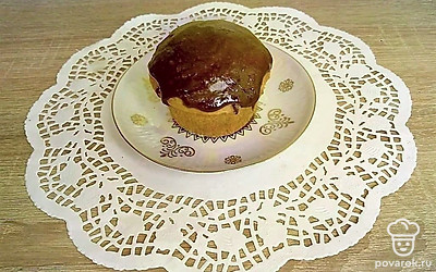 Используйте глазурь для украшения десертов, она хорошо застывает, ею легко управлять. Удачных Вам десертов!