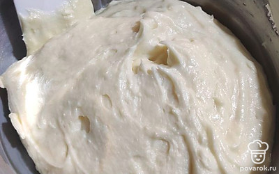 В итоге получится самый вкусный, густой и удобный крем.