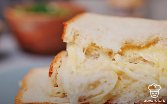 Сэндвич под утюгом — Рецепт с фото