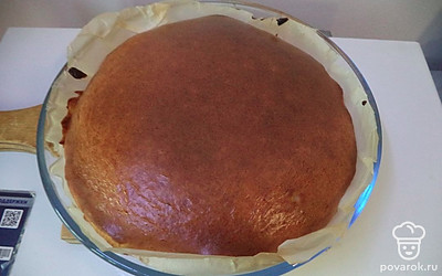 Из такого количества ингредиентов у меня получается 3 коржа. 