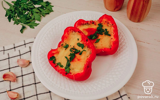 Запеченный перец с творогом и зеленью — Рецепт с фото