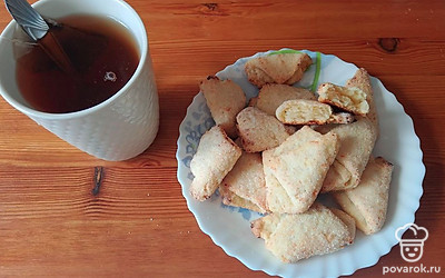 Подавайте с горячим чаем. Приятного аппетита. 