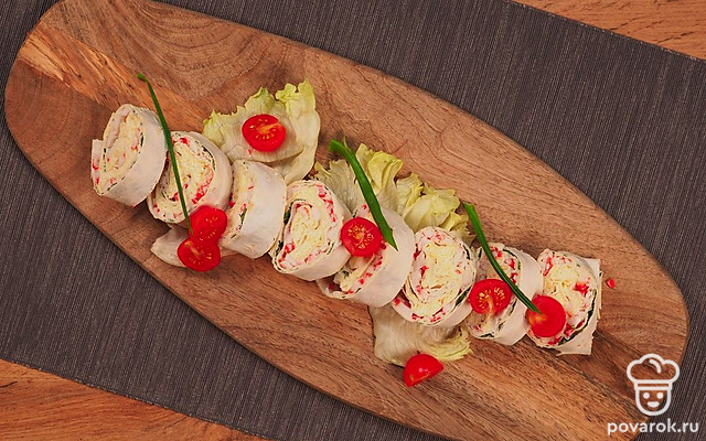 Лаваш с крабовыми палочками и сыром — Рецепт с фото