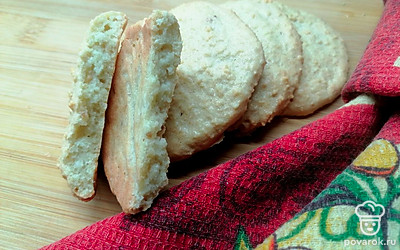 Печенье подаем как перекус или вкусняшку к кофе и чаю. 