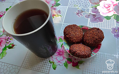 Печенье получается очень сладким, с ярким ореховым вкусом. Идеально для кружки горячего чая. 
Приятного чаепития! 