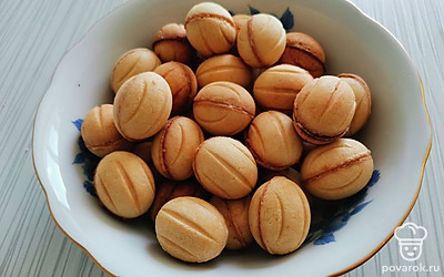 Наши печенья орешки готовы. Приятного аппетита! 