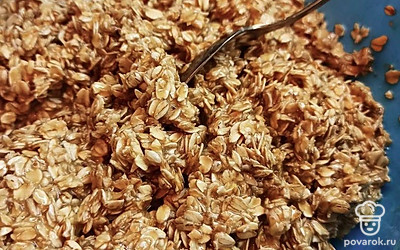 Все перемешиваем и оставляем на 20 минут.