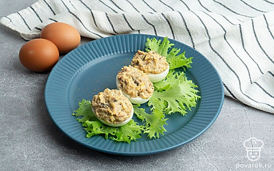 Блюдо готово, можете украсить его бальзамическим соусом или дополнить листьями салата. Приятного аппетита!