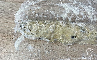 Замешиваем тесло и формируем "колбаску".