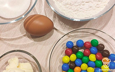 Подготовьте все ингредиенты.