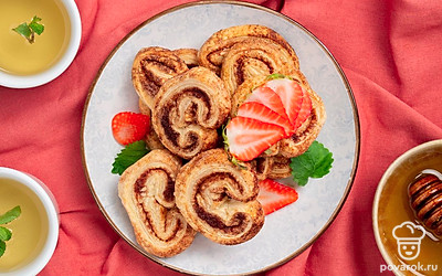 Подавайте печенье на завтрак с чашечкой ароматного кофе.