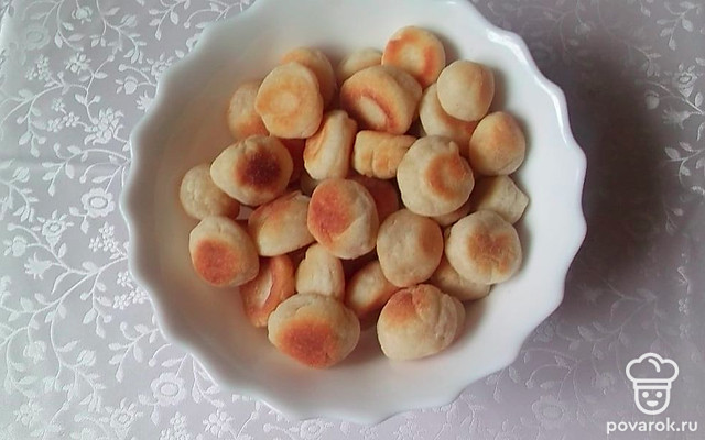 Печенье со сгущенкой на сковороде — Рецепт с фото