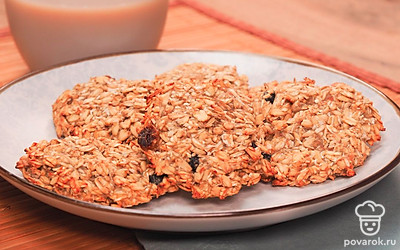 Диетическое овсяное печенье отлично подойдет в качестве легкого завтрака или для дневного перекуса.