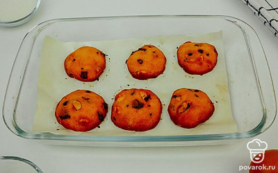 Отправьте печенье в духовку на 10-15 минут.