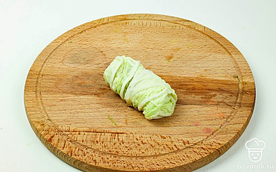 Заверните рулетик, как долму или голубец.