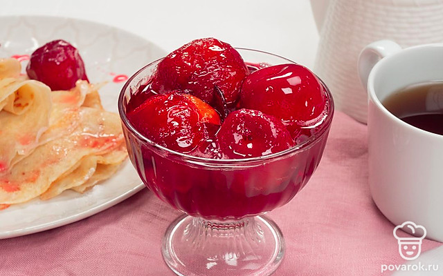 Варенье из слив с косточками — Рецепт с фото