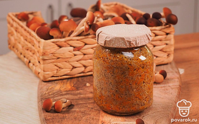 Грибная икра из опят с лавровым листом — Рецепт с фото