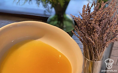 Все готово! Хранить можно в холодильнике 2 недели. Сладко-кислый крем для летних десертов то, что надо!