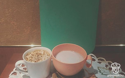 Подавайте кашу с кофе.