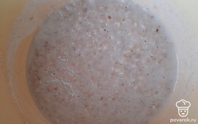 Помешивая, варите кашу 3 минуты.