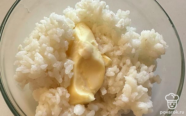 Рисовая каша на сгущенке — Рецепт с фото