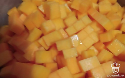 Отправляем ее варить на 15 минут.