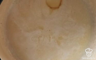 выключить огонь, добавить кусочек масла гхи.