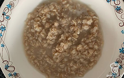 Каша готовая, даём немного остыть.