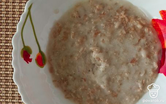 Каша из овсяных хлопьев на молоке — Рецепт с фото