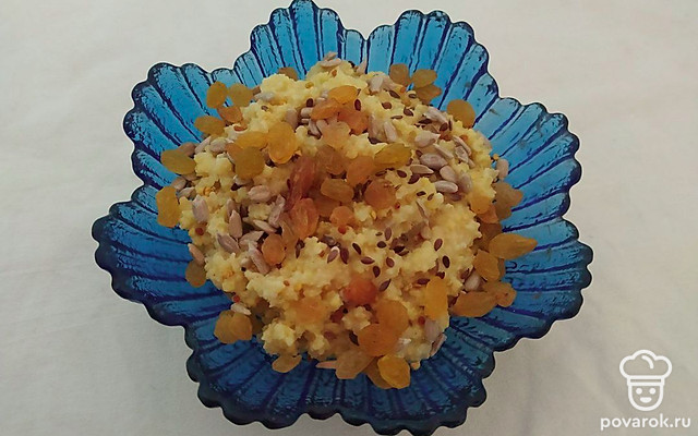 Пшенка с сухофруктами и семенами подсолнуха — Рецепт с фото