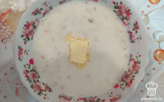 Классическая овсяная каша на молоке — Рецепт с фото