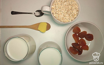 Если у вас обычные овсяные хлопья, то желательно перед приготовлением промыть их 1-2 раза, во избежание попадания частичек мусора или других посторонних частиц.