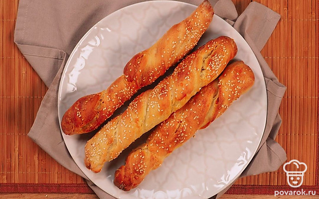 Палочки с сыром и чесноком — Рецепт с фото