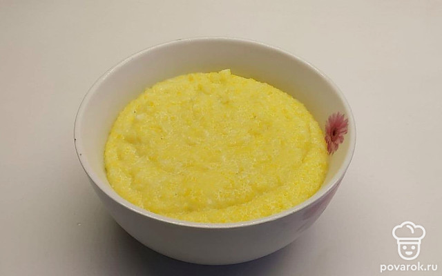 Сытная кукурузная каша на завтрак — Рецепт с фото