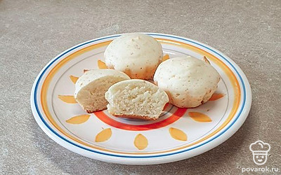 Кексы подавайте теплыми. Приятного аппетита!