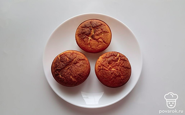 Кексы с миндальной мукой на сметане — Рецепт с фото