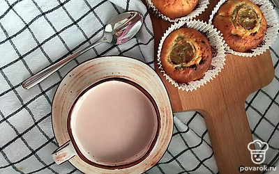 Подавайте с какао, чаем или кофе.