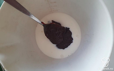 К кефиру добавить повидло.