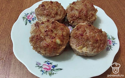 Оригинальные мясные кексы с грибами, сыром и картофельным пюре — Рецепт с фото