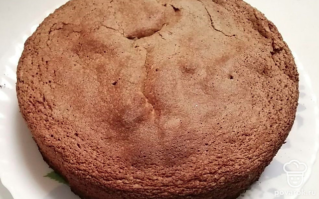 Шоколадный бисквит с какао — Рецепт с фото