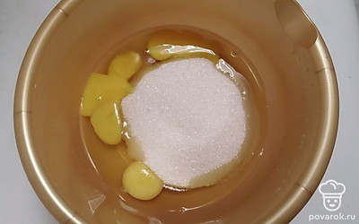 Добавьте 1 стакан сахара.